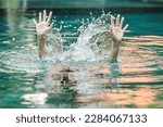 Small photo of Drowned in the swimming pool