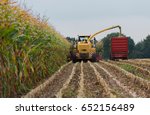 Harvest Corn Harvester And...