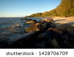 Hecla-Grindstone Provincial Park includes Hecla Island, Grindstone, the area located on the mainland peninsula along the west shore of Lake Winnipeg which is the largest freshwater lakes in the world.