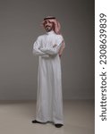 A saudi character wearing thob...
