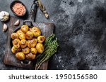 Baked Youg Potato With Thyme In ...