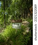 Small photo of RIMROCK, US - Jun 11, 2022: The sign of Area Closed Poison Ivy text near Rimrock, Arizona, vertical shot