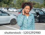 Woman Call Roadside Service...