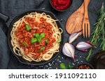 Spaghetti And Tomato Sauce With ...