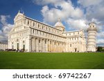 Famous Leaning Tower Of Pisa In ...