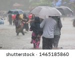 India Mumbai going to collage in Heavy rainfall hey Siri
