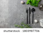 Cutlery Set. Stylish Black...