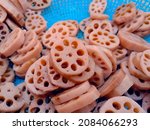 Small photo of Edible Lotus Root is known for its crunchy texture and slightly sweet taste. It is a versatile vegetable and food connoisseurs across the world vouch for this vegetable that can be steamed, deep-fried