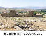 Small photo of Hattusa is the capital of the Hittite State. During the excavations, 5 civilizations emerged. Remains from the Hatti, Assyrian, Hittite, Phrygian, Galatian, Roman and Byzantine periods were found.