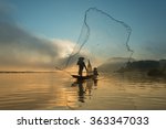 Asian Fisherman Throw Netting...