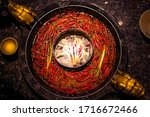 Sichuan hot pot is famous for its spicy, fresh and fragrant. Sichuan hot pot is famous in China. As a delicacy, hot pot has become a representative delicacy in Sichuan and Chongqing.