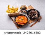 whirlwind, potato, sotteok sotteok, assorted, fried, chicken gangjeong, wheat tteokbokki, fish cake, sundae, rice tteokbokki, cup rice, cheese stick, snack, Korean food, food, meal