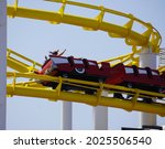 Small photo of Yellow Roller costar with high speed