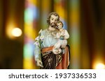 Saint Joseph and baby Jesus of the Catholic Church - Sao Jose - Menino Jesus - St Joseph