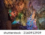Small photo of Canelobre caves.The cavity develops in the Upper Jurassic limestones, whose age is 145 million years. Located in Busot, Alicante, Spain.