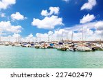 View On Moorage Of Yacht's In ...
