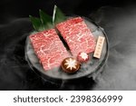 Raw Beef spare ribs for the Yakiniku, Sukiyaki, barbecue and Shabu.for Japanese bbq or Korea bbq。Translate：“牛小排”meaning is dish name。