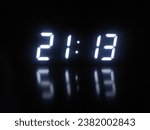 The time shows 21 15 that glow...