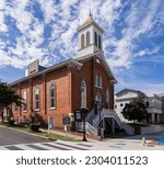 Small photo of Dexter Avenue Baptist Church in Montgomery, Alabama, where Martin Luther King Jr. served as Baptist minister.