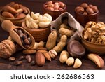 Different Types Of Nuts  Walnut ...