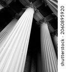 Columns On Museum Or Courthouse ...