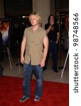 Small photo of Actor ELDEN HENSON at Los Angeles premiere of his new movie O. 27AUG2001. Paul Smith/Featureflash