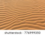 Wave Of Sand Texture.mui Ne...