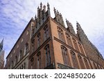 Facade from the Old Town Hall in Hanover. Built in 1410. Now the seat of the registry office. Lower Saxony, Germany 